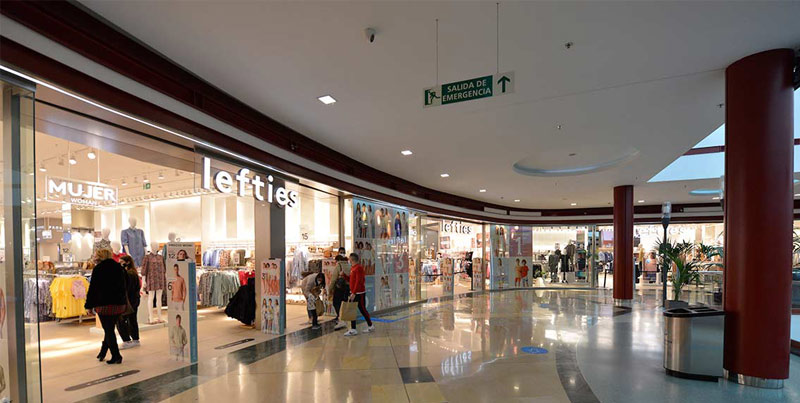 Rebelión Flexible esférico LEFTIES - Centro Comercial Puerta Europa